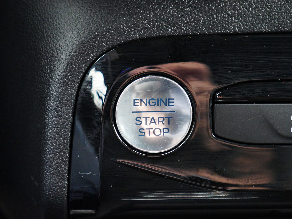 Used 2024 Ford Escape ST-Line w/ Tech Pack #1 AWD/4WD image 35