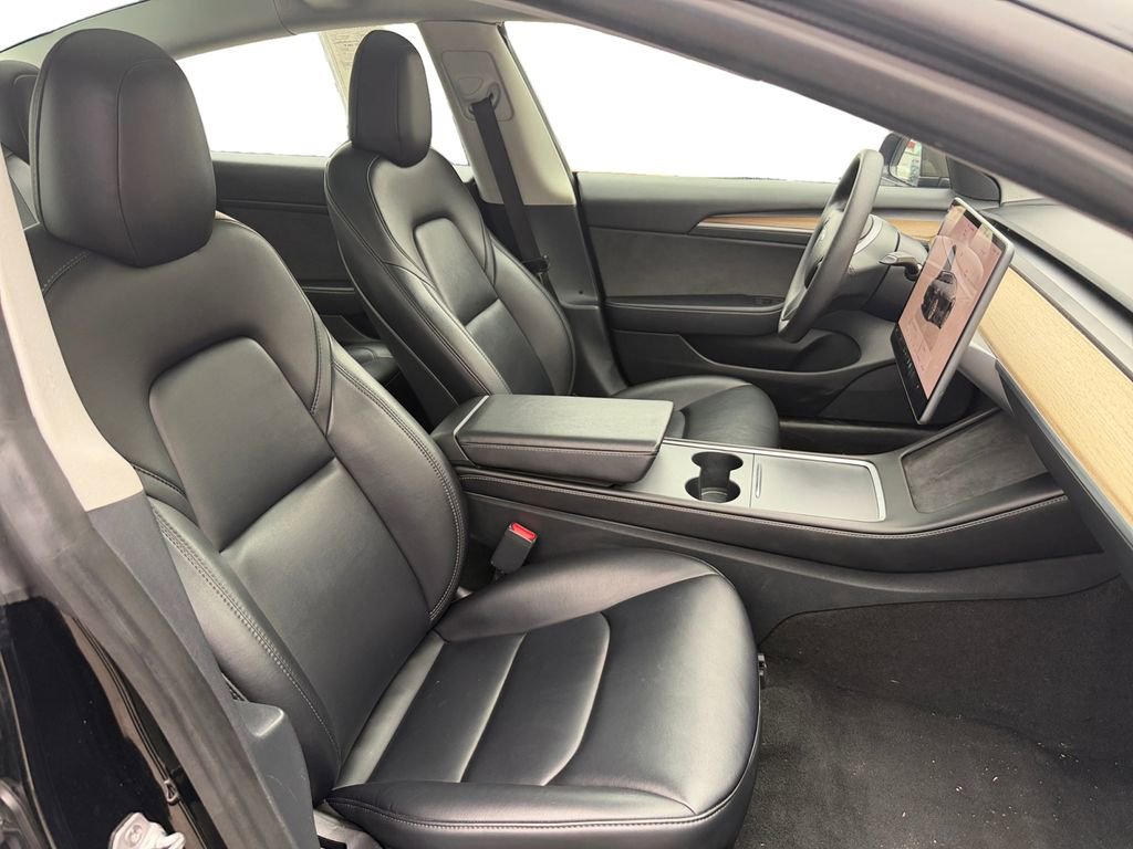 Used 2023 Tesla Model 3 Standard Range image 15