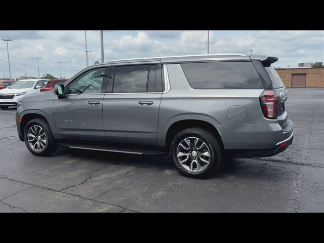 Certified 2021 Chevrolet Suburban LT w/ LT Signature Package AWD/4WD image 6