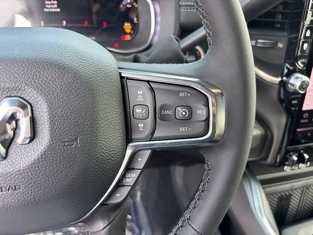 New 2026 RAM 2500 Laramie AWD/4WD image 22