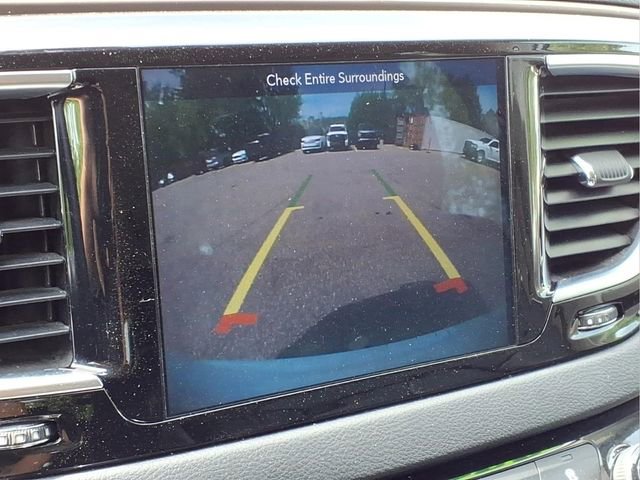 Used 2018 Chrysler Pacifica Touring-L Plus FWD image 26