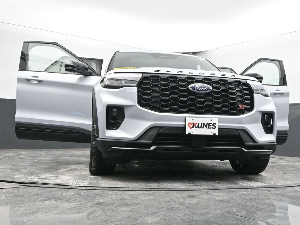 New 2026 Ford Explorer ST w/ Sun And Sound Package image 90