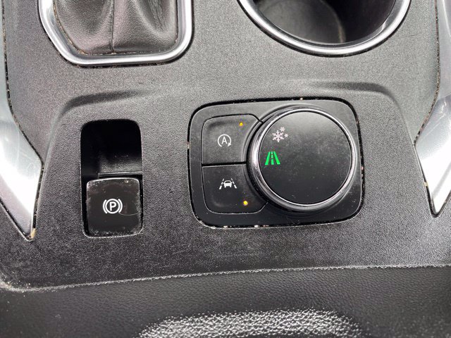 Used 2023 Chevrolet Traverse LS w/ Midnight/Sport Edition FWD image 25