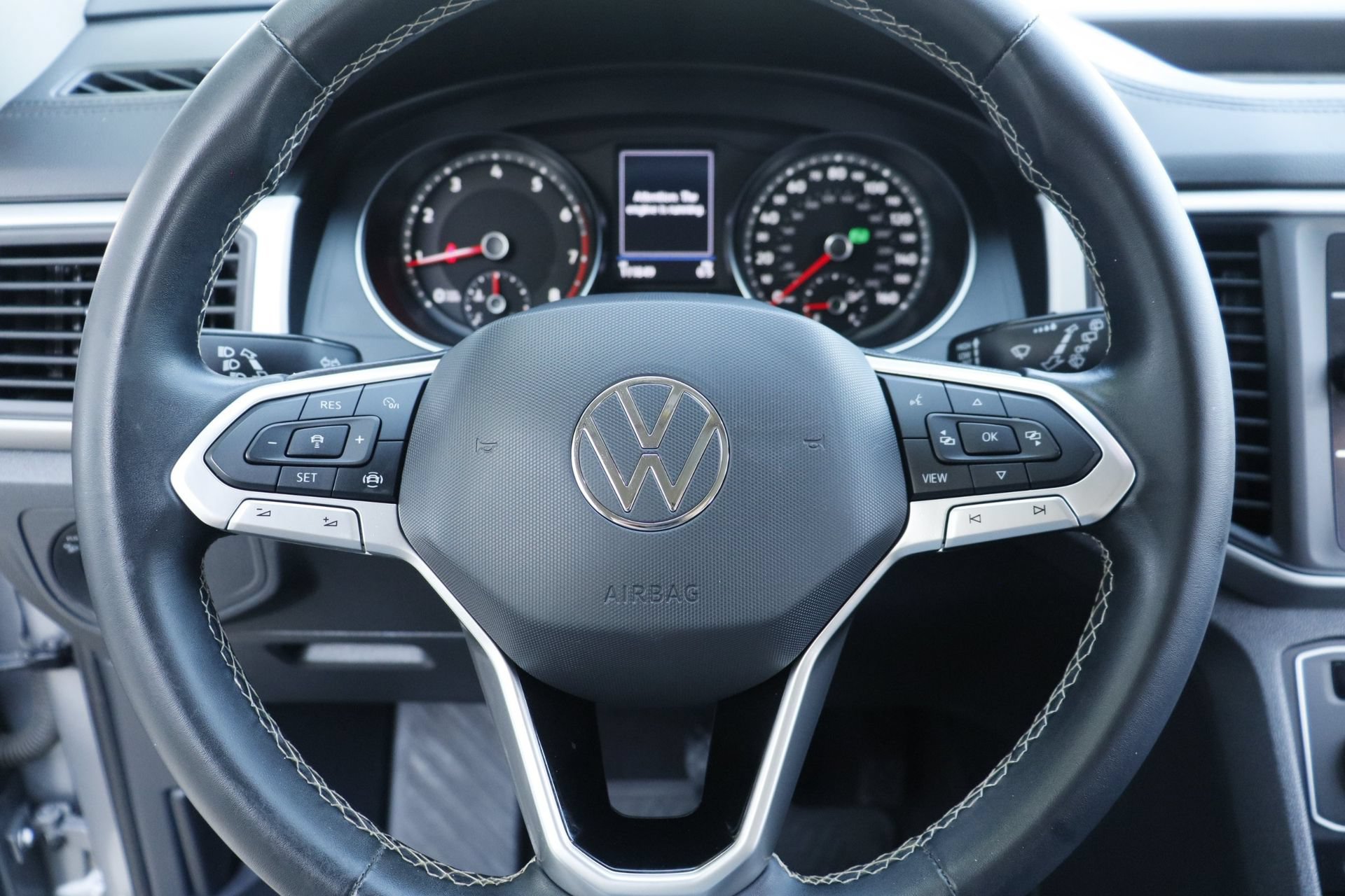 Used 2021 Volkswagen Atlas SE w/ Panoramic Sunroof Package FWD image 11