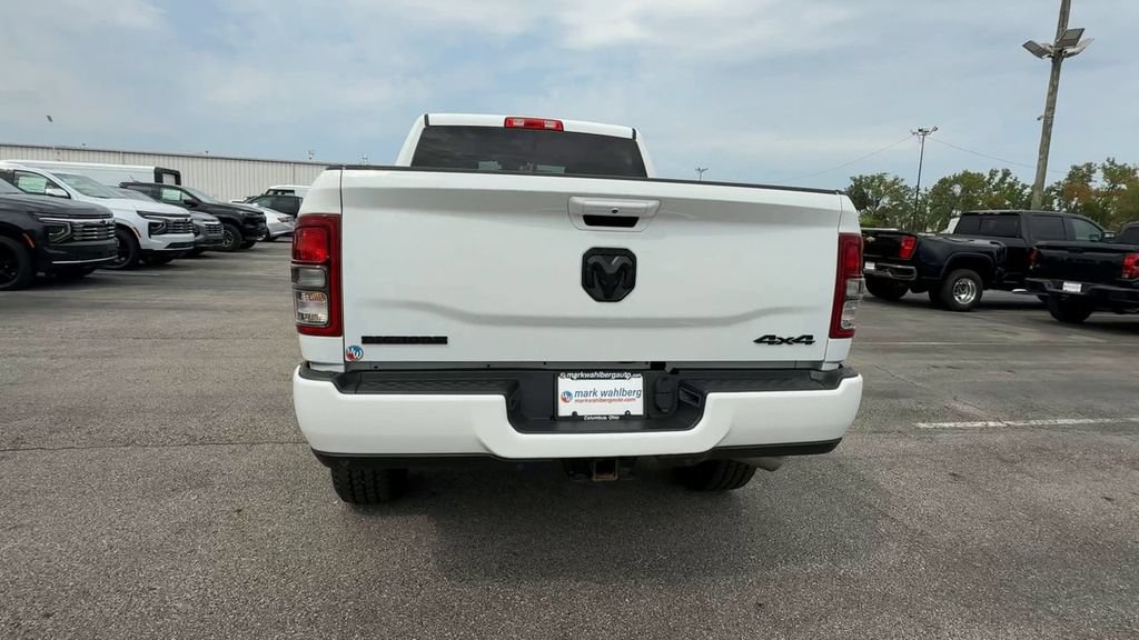 Used 2021 RAM 2500 Big Horn w/ Night Edition AWD/4WD image 7