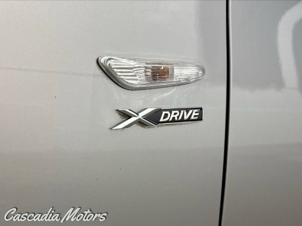 Used 2009 BMW 335i xDrive Sedan AWD/4WD image 39