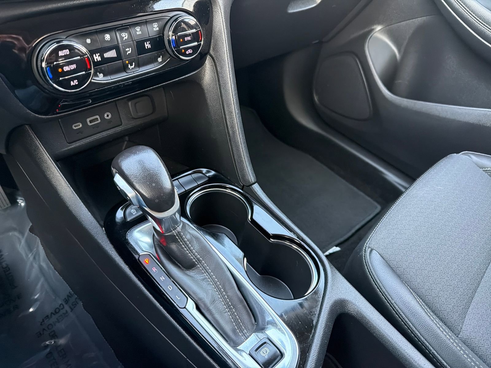 Used 2021 Buick Encore GX Select w/ Experience Buick Package image 13