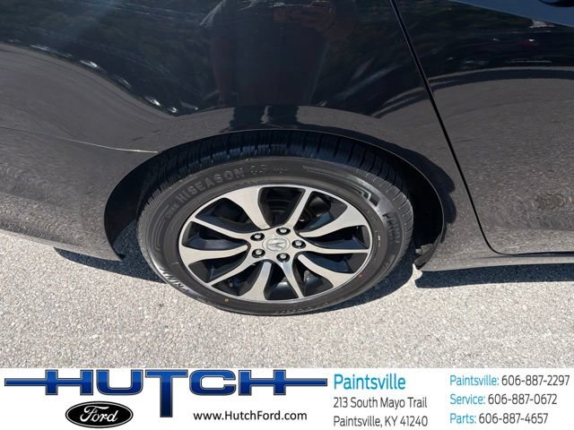 Used 2017 Acura TLX FWD image 19