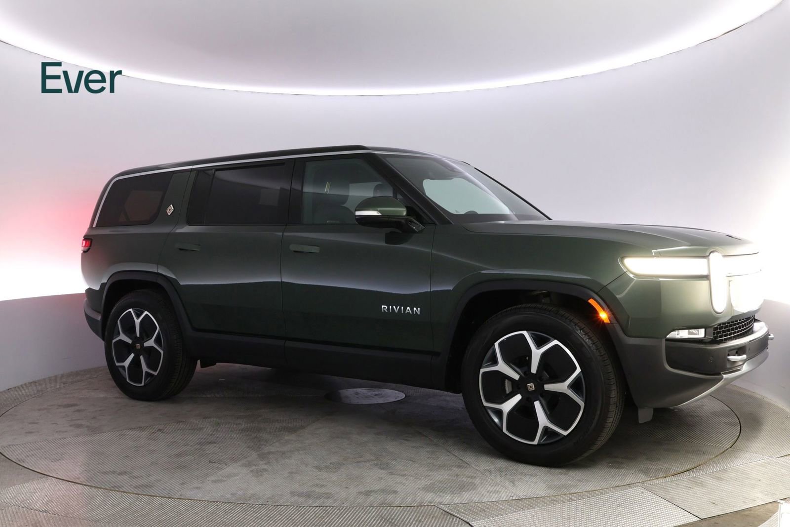 Used 2023 Rivian R1S Adventure AWD/4WD image 14