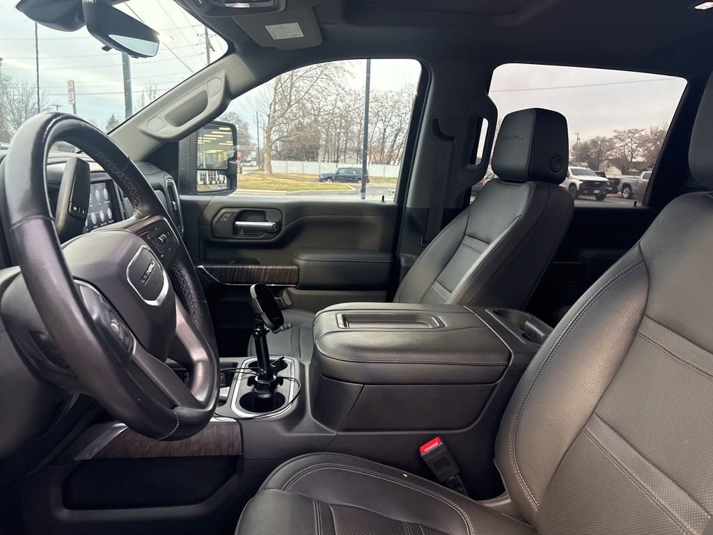 Used 2022 GMC Sierra 2500 Denali w/ Denali Ultimate Package image 11