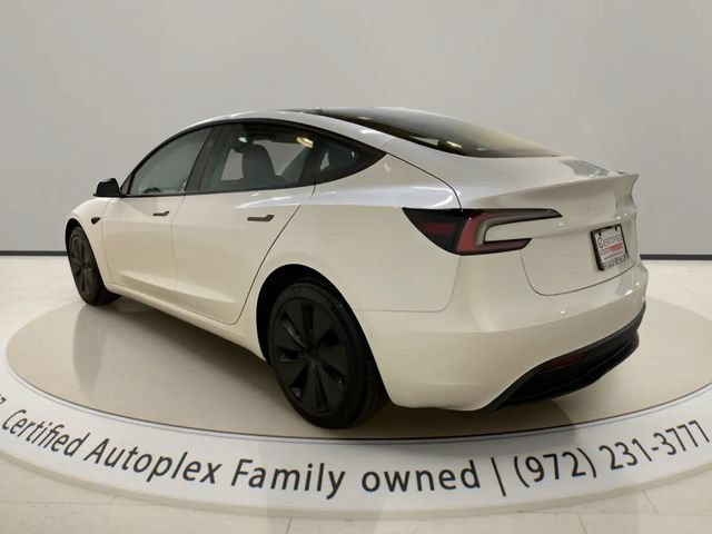 Used 2024 Tesla Model 3 Standard Range RWD image 3