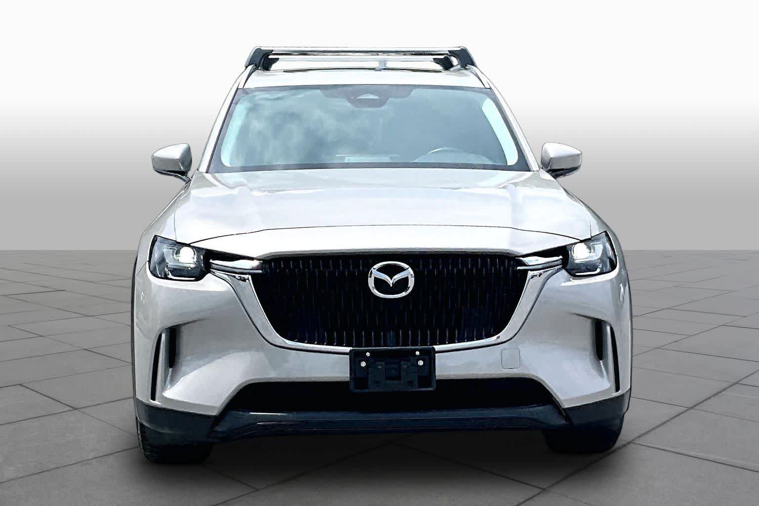 Used 2024 MAZDA CX-90 Plug-In Hybrid w/ Preferred AWD/4WD image 4