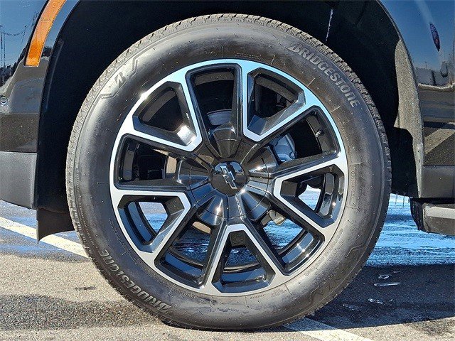 Certified 2025 Chevrolet Tahoe RST image 11