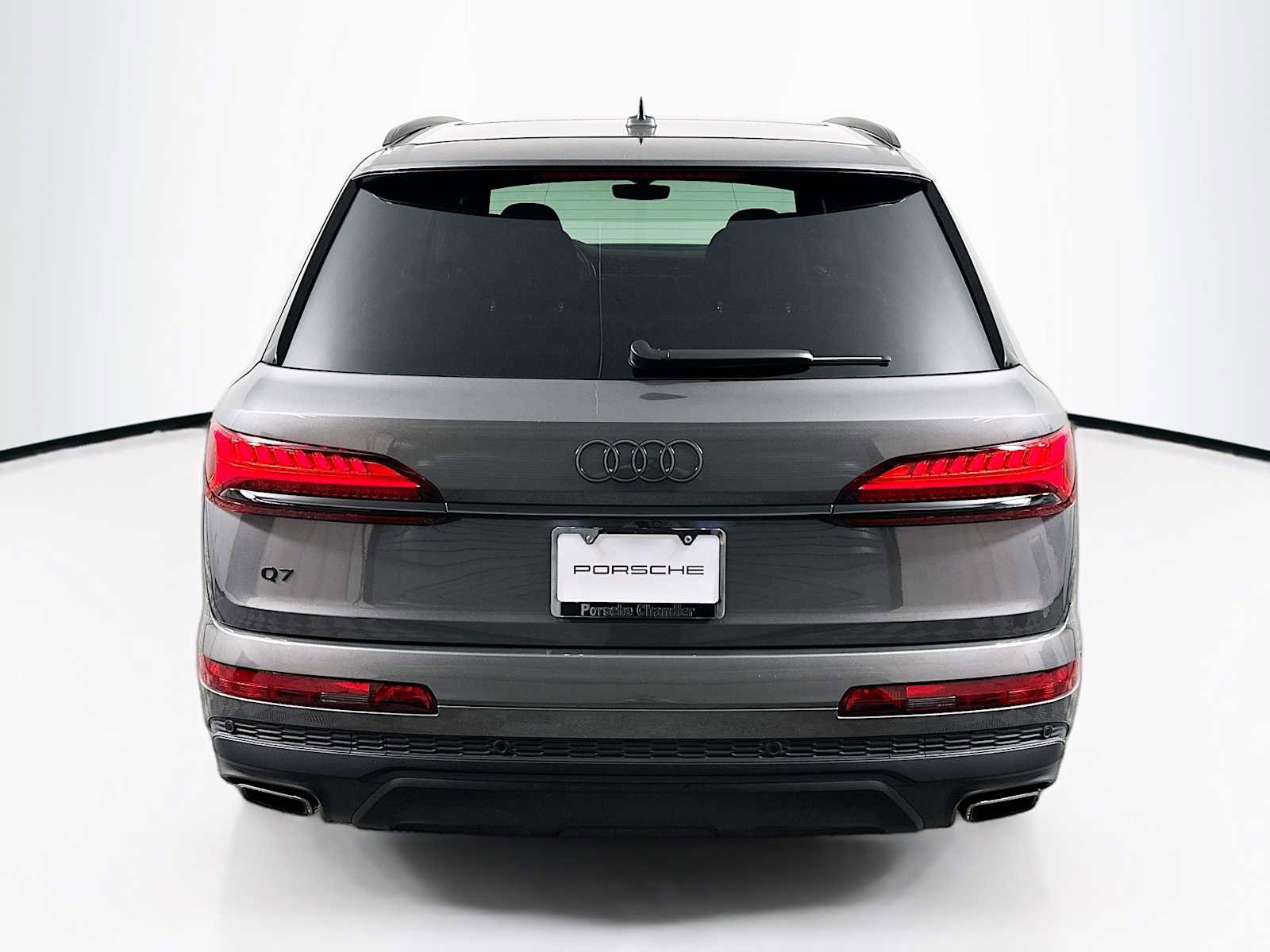 Used 2025 Audi Q7 3.0T Prestige w/ Prestige Package image 10