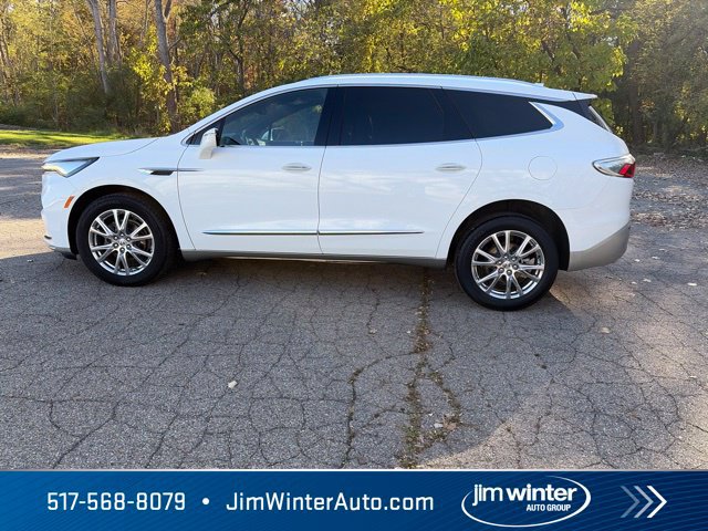 Used 2023 Buick Enclave Essence w/ Experience Buick Package AWD/4WD image 11