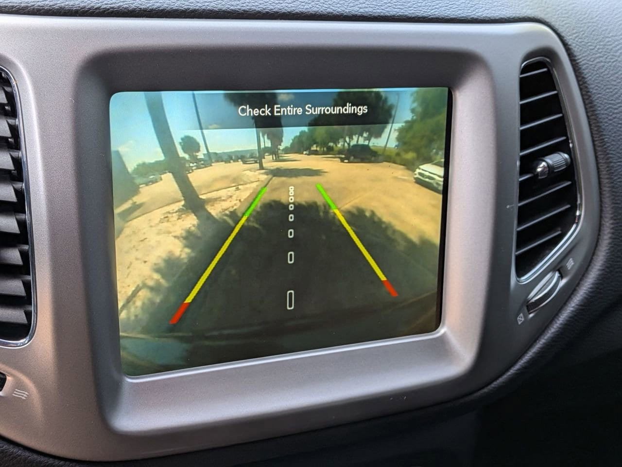Used 2021 Jeep Compass Latitude w/ Sun and Sound Group FWD image 16