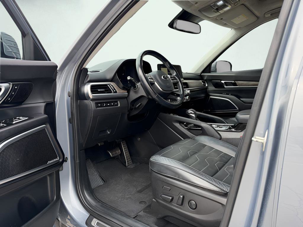Used 2020 Kia Telluride SX w/ SX Prestige Package image 17