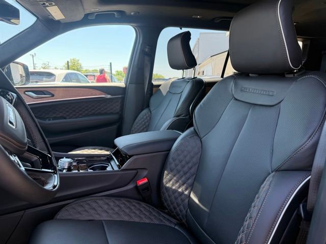 New 2026 Jeep Grand Cherokee L Summit AWD/4WD image 8