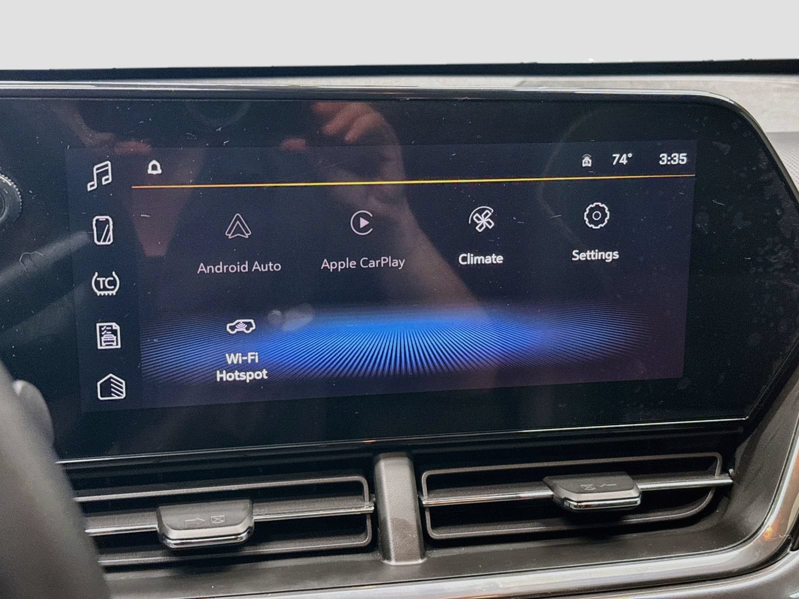 New 2026 Chevrolet Trax ACTIV w/ Sunroof Package FWD image 19