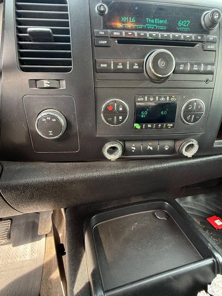 Used 2008 Chevrolet Silverado 3500 LT AWD/4WD image 10