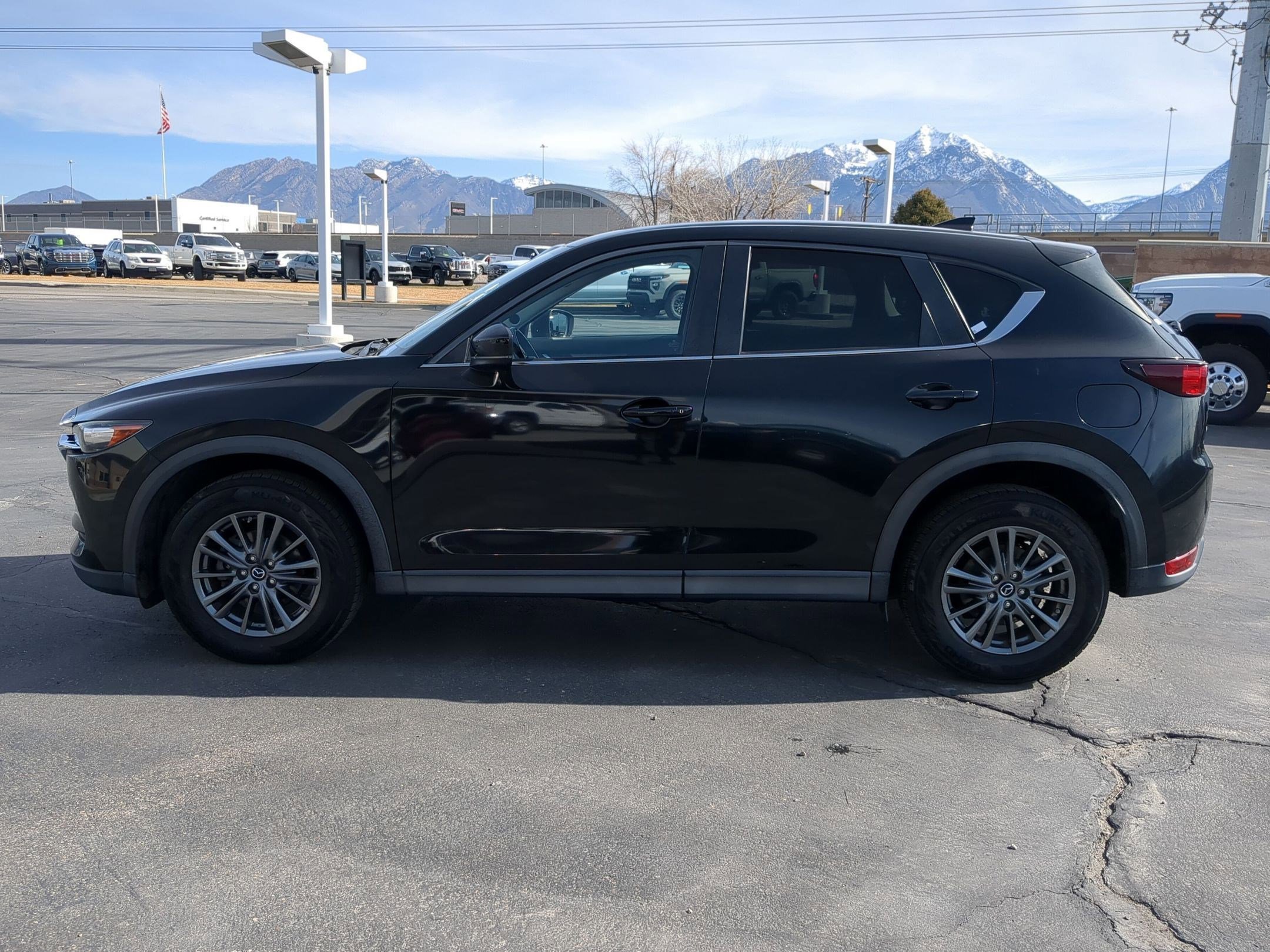 Used 2017 MAZDA CX-5 Touring w/ Preferred Equipment Package image 2