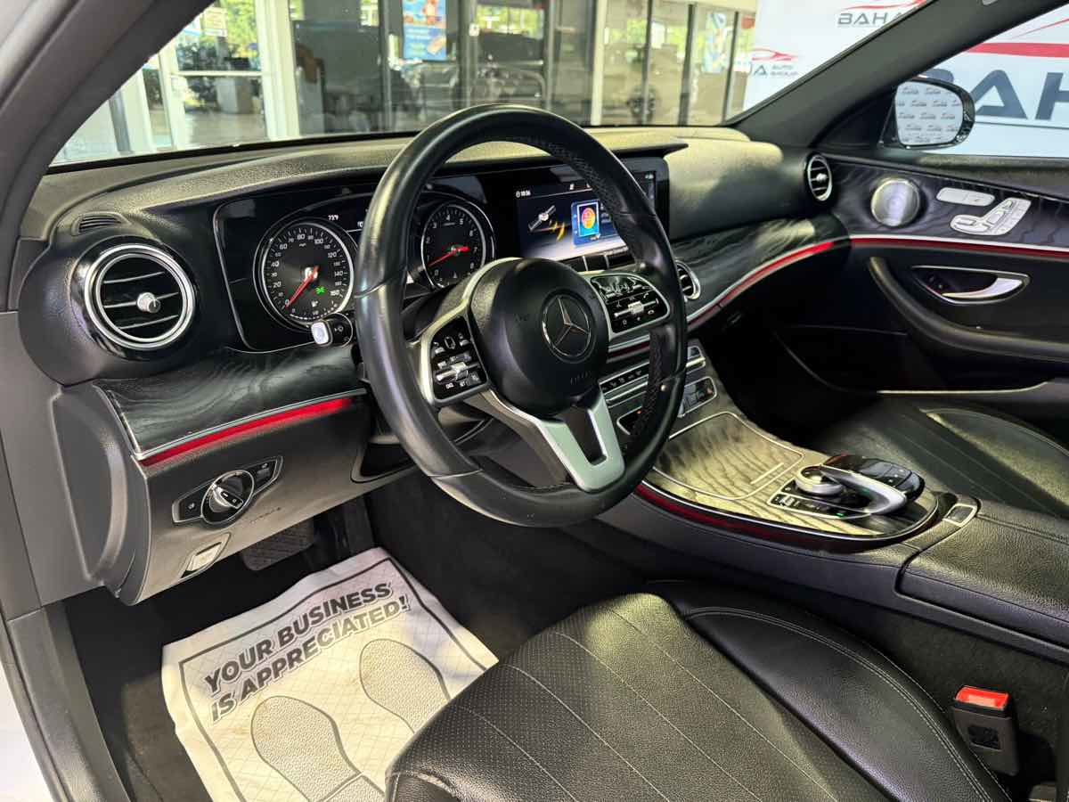 Used 2019 Mercedes-Benz E 300 4MATIC w/ Premium 1 Package image 21