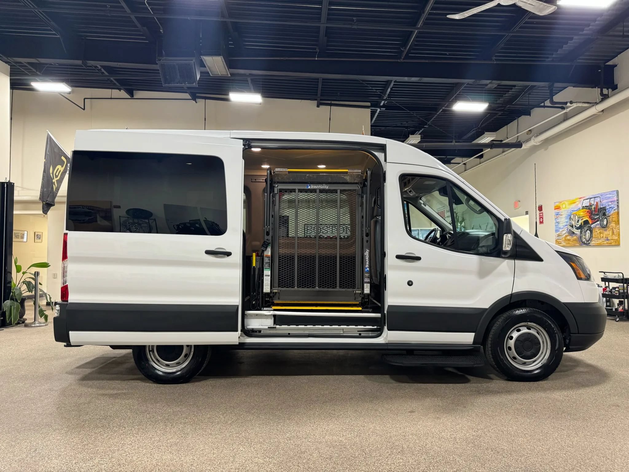 Used 2016 Ford Transit 150 130 Medium Roof RWD image 22