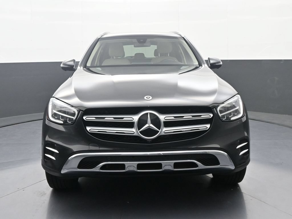 Used 2021 Mercedes-Benz GLC 300 4MATIC image 2