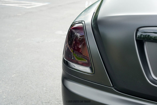 Used 2017 Rolls-Royce Wraith image 61