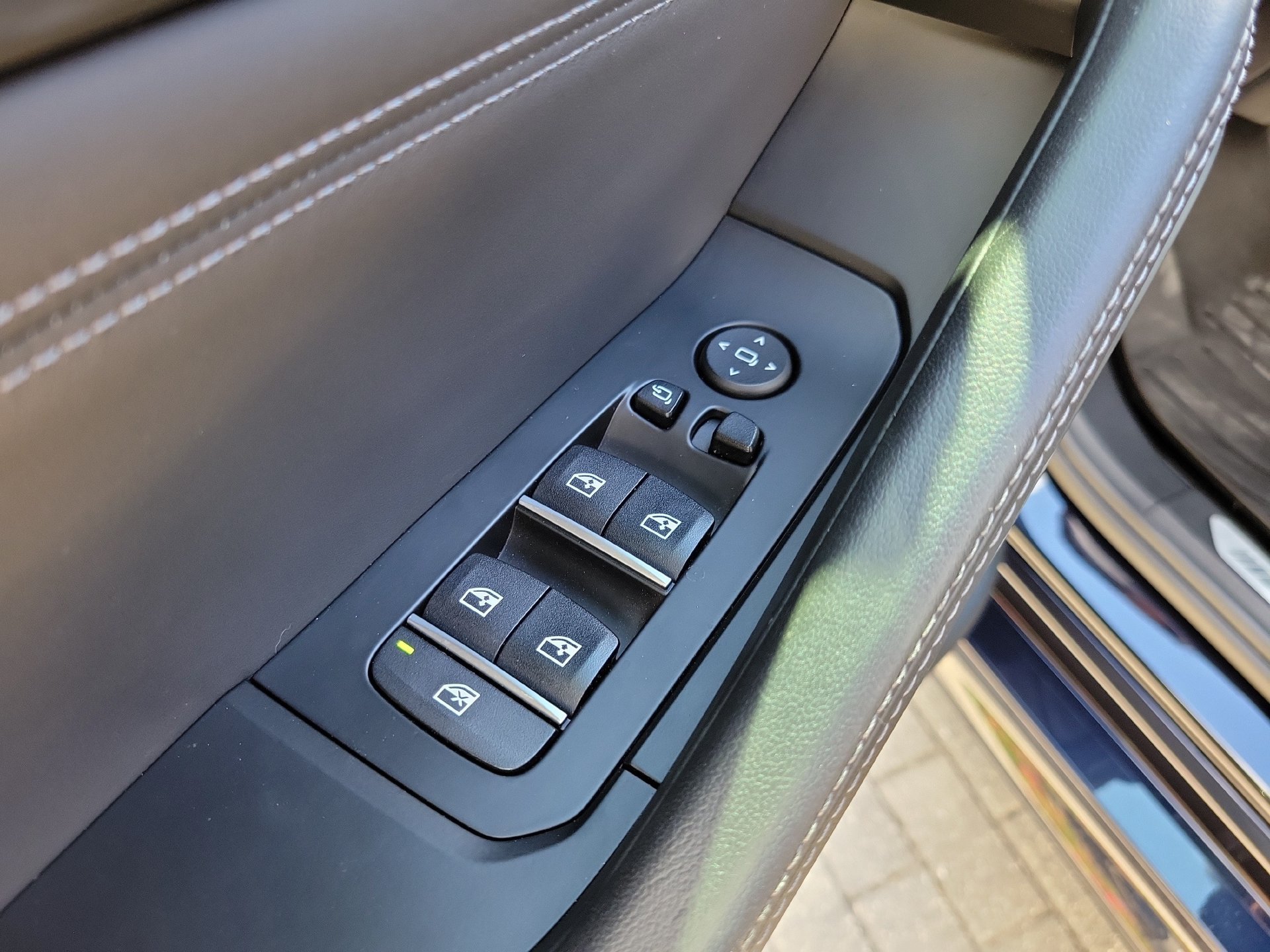 Used 2023 BMW X6 M w/ Executive Package AWD/4WD image 29