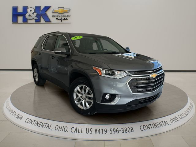 Used 2021 Chevrolet Traverse LT image 1