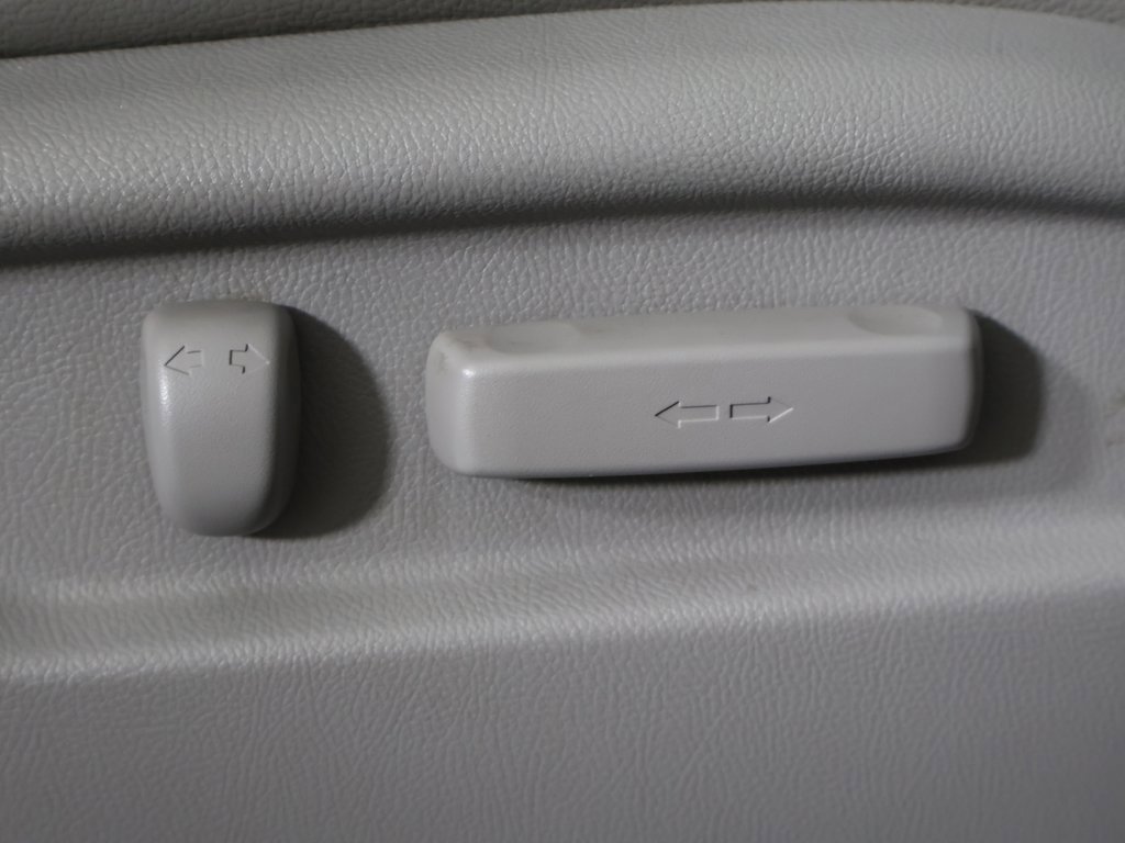 Used 2014 Honda Odyssey EX-L image 31