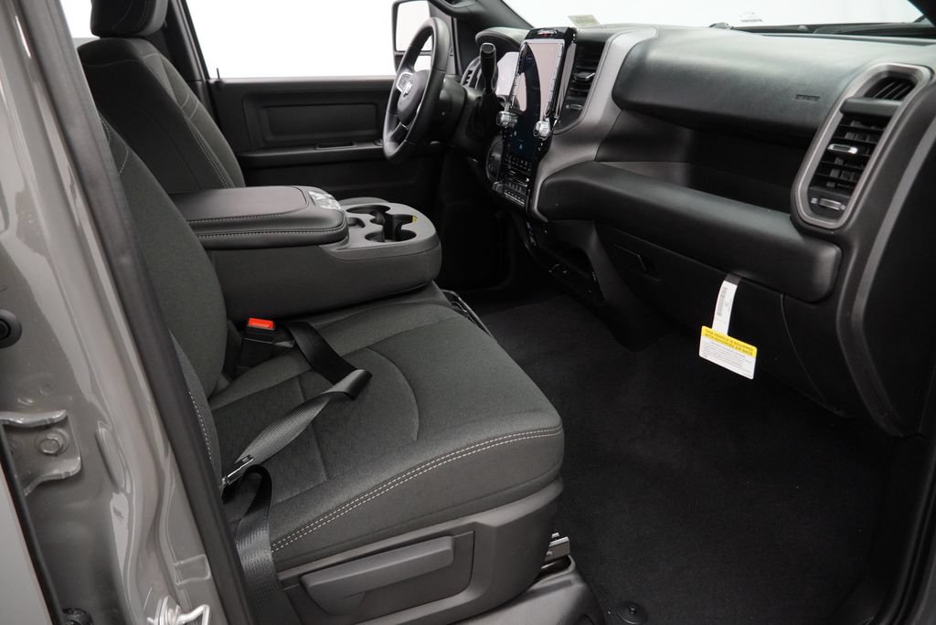 New 2027 RAM 3500 Tradesman AWD/4WD image 33