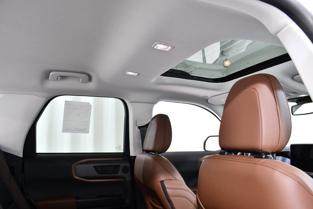 New 2025 Ford Bronco Sport Outer Banks w/ Outer Banks Tech Package+ image 18