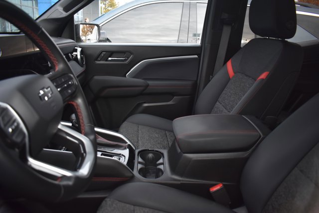 Used 2023 Chevrolet Colorado Z71 w/ Z71 Convenience Package 2 image 7