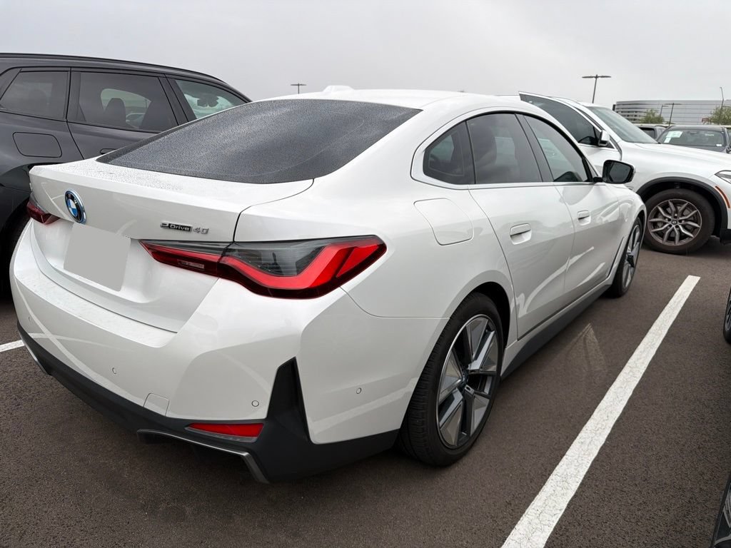 Certified 2023 BMW i4 eDrive40 w/ Premium Package RWD image 4