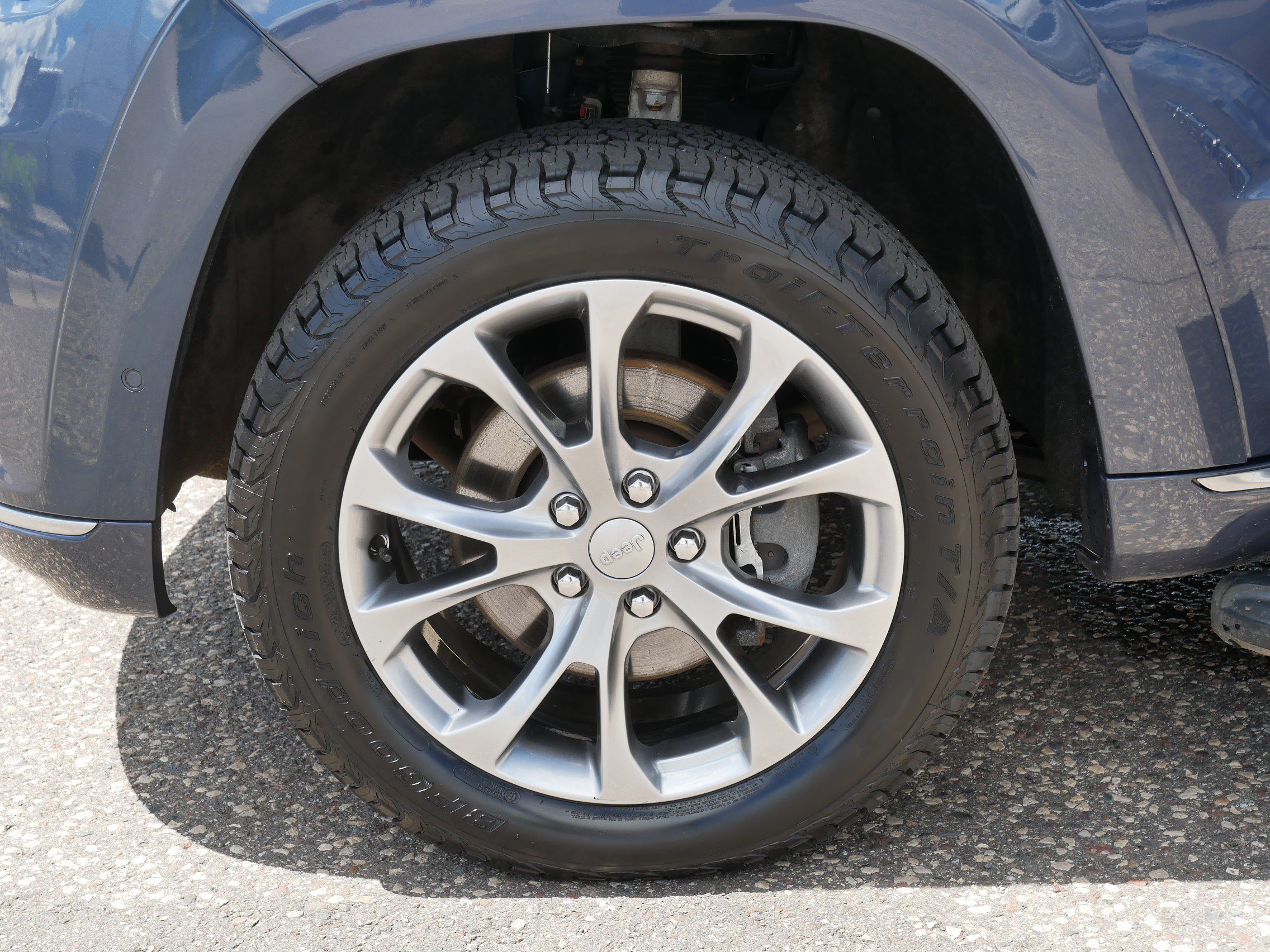 Used 2021 Jeep Grand Cherokee Summit AWD/4WD image 15