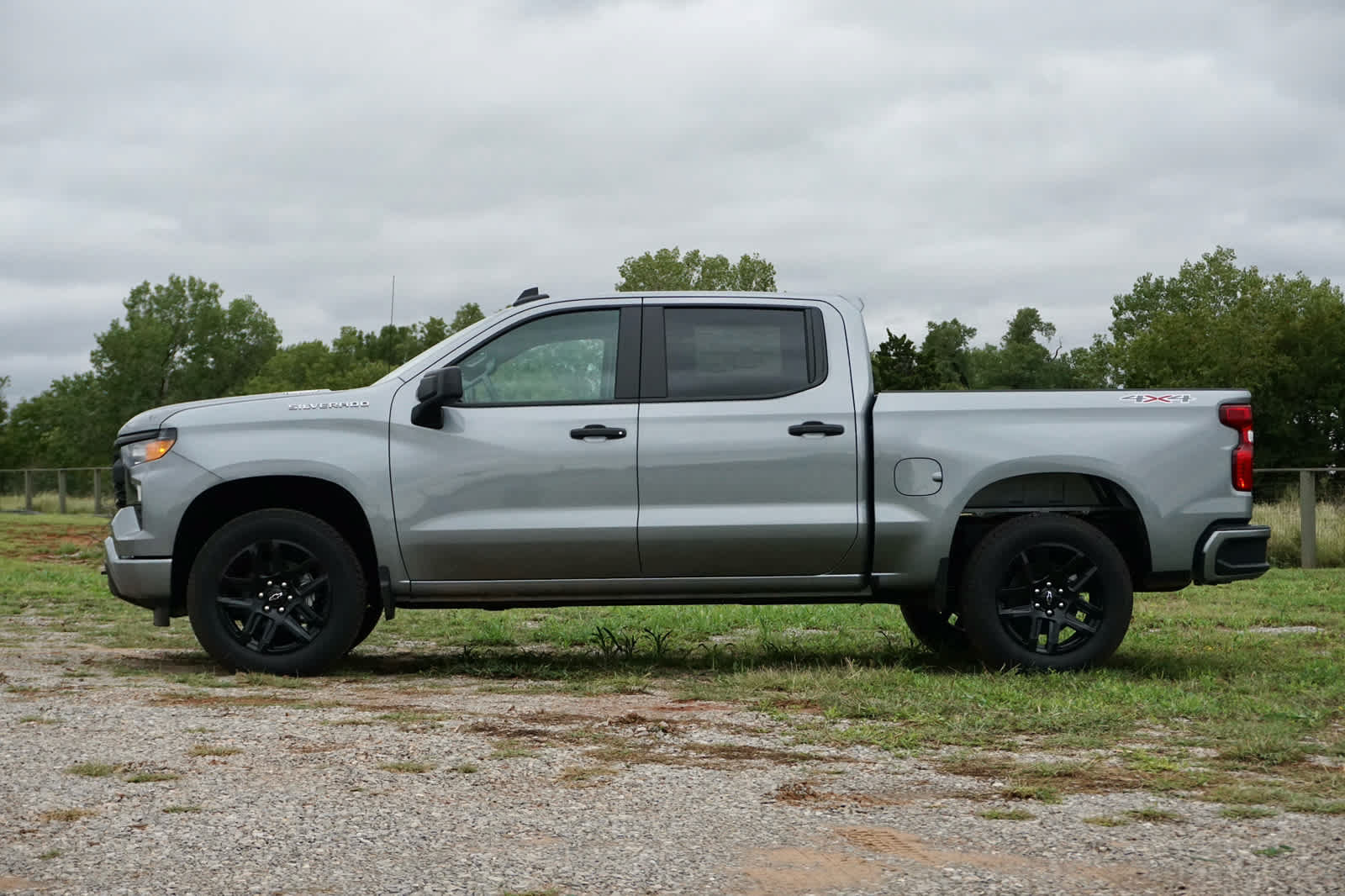 New 2026 Chevrolet Silverado 1500 Custom AWD/4WD image 2