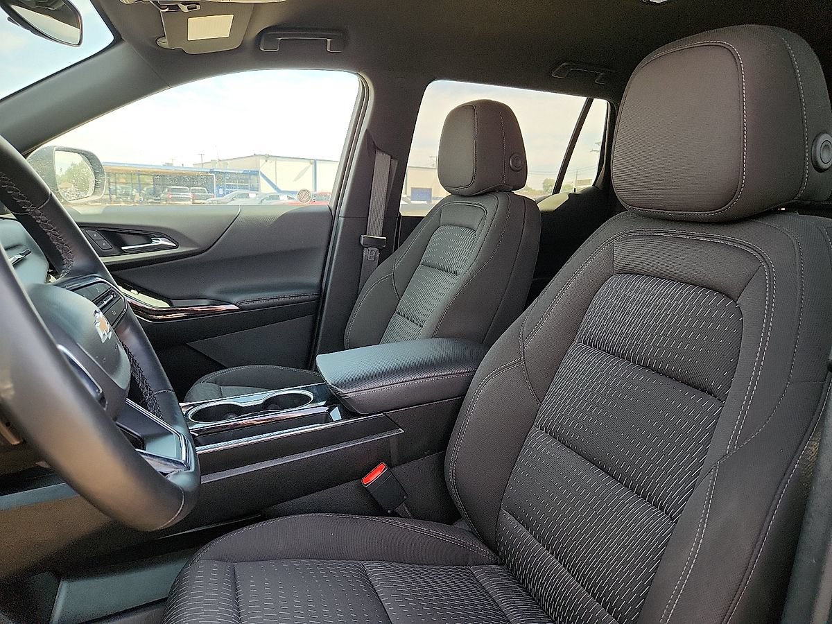 Used 2025 Chevrolet Equinox LT AWD/4WD image 7