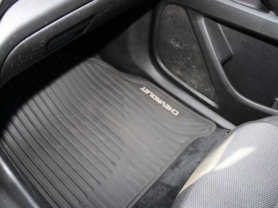 Used 2023 Chevrolet Traverse LT image 26