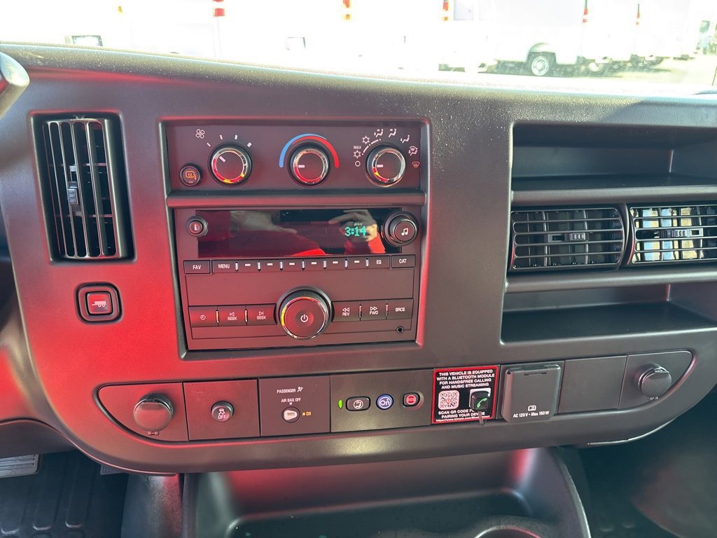 New 2025 Chevrolet Express 3500 Extended w/ Driver Convenience Package image 22