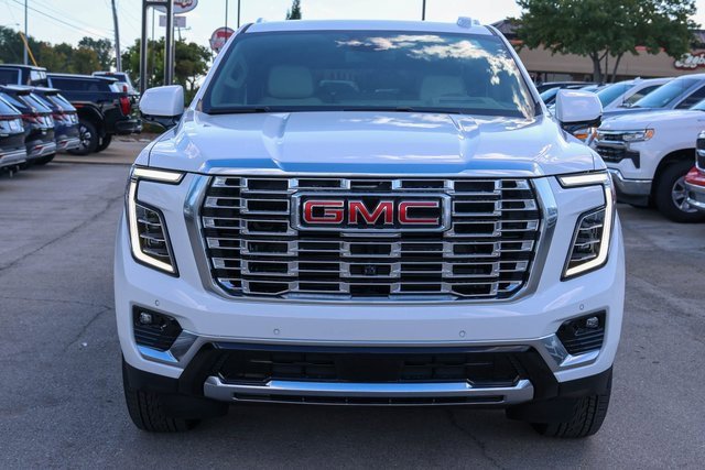New 2026 GMC Yukon XL Denali image 2