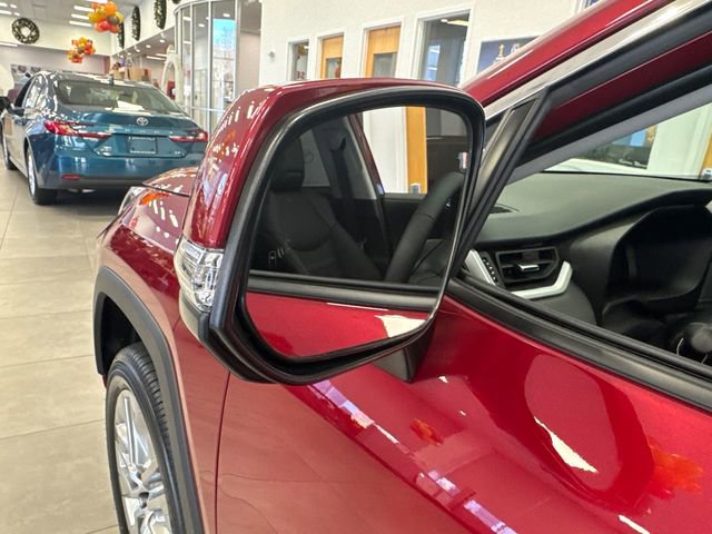 New 2025 Toyota RAV4 Limited image 13