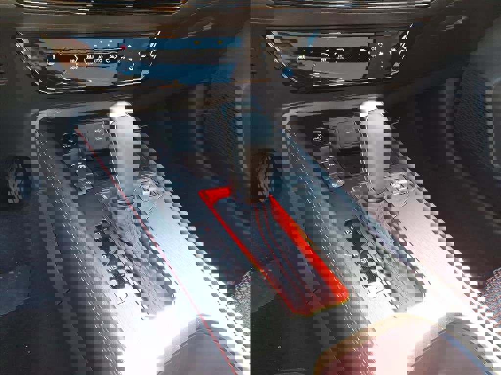 New 2026 Nissan Kicks SR w/ SR Premium Package image 11