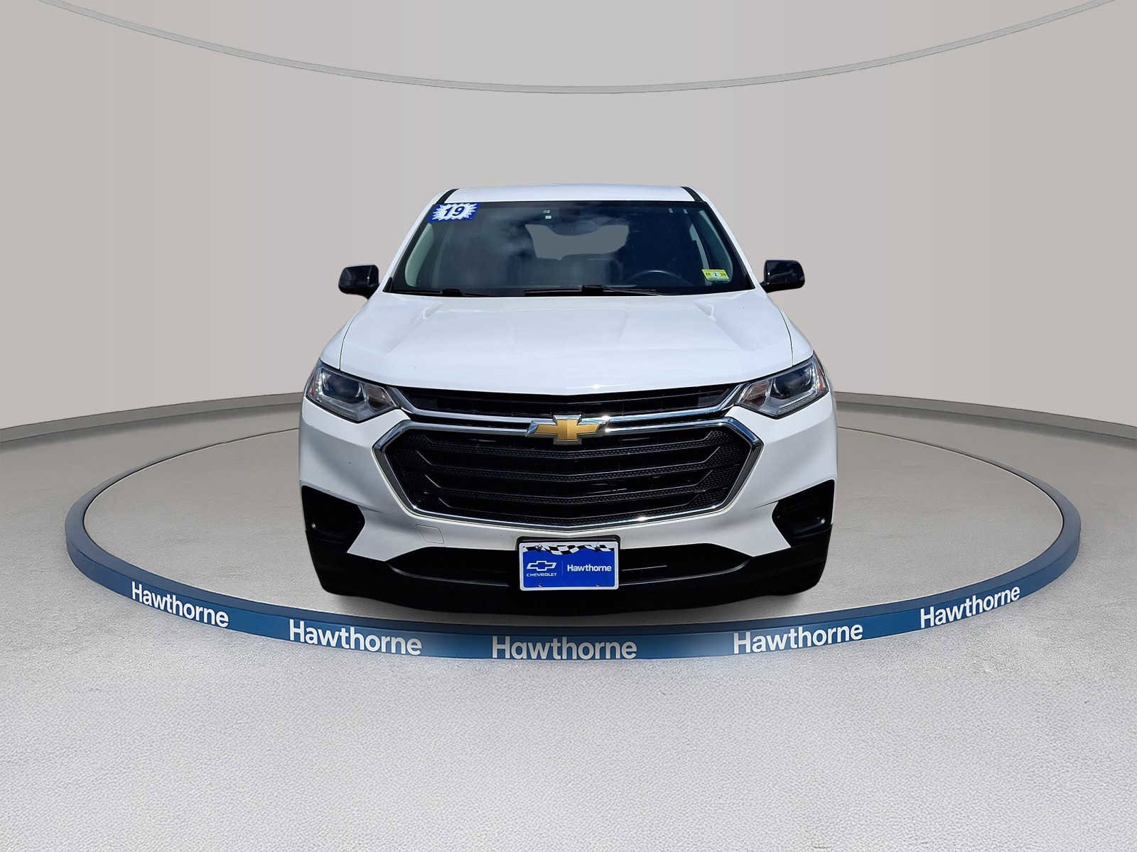 Used 2019 Chevrolet Traverse LS AWD/4WD image 2