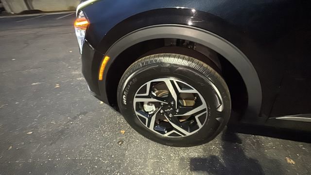 Used 2024 Kia Sportage LX image 39