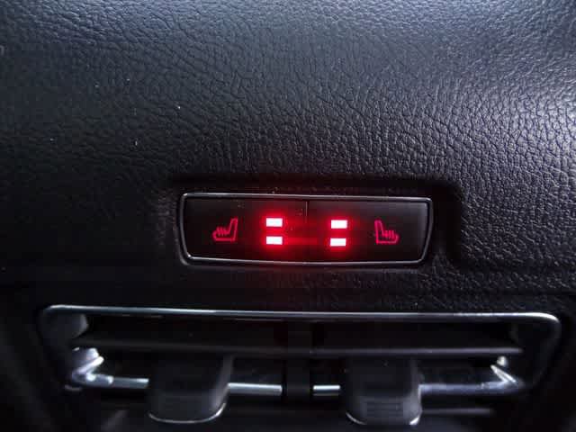 Used 2021 Lincoln Corsair AWD w/ Premium Package image 12