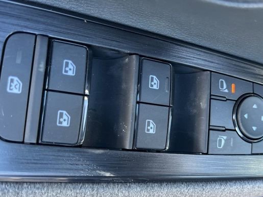 New 2026 Nissan Kicks SV w/ SV Premium Package image 13