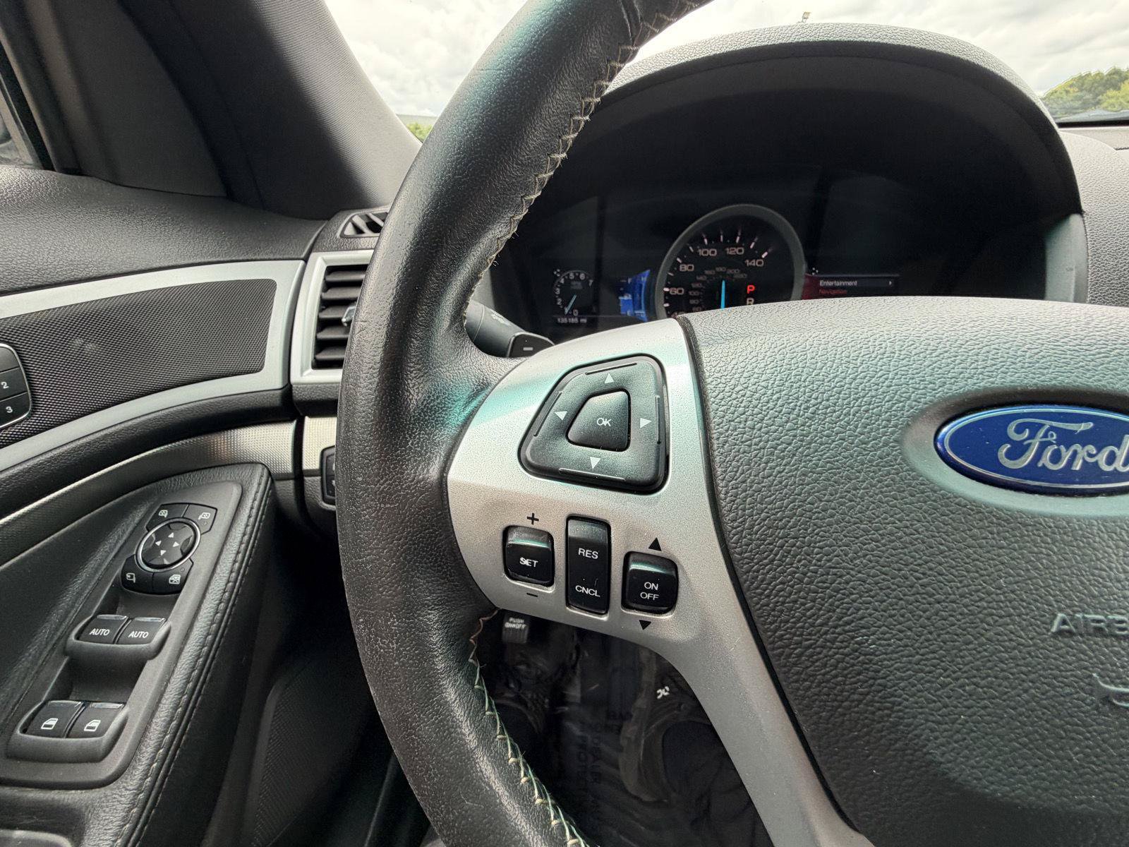 Used 2014 Ford Explorer Sport w/ Equipment Group 401A AWD/4WD image 17
