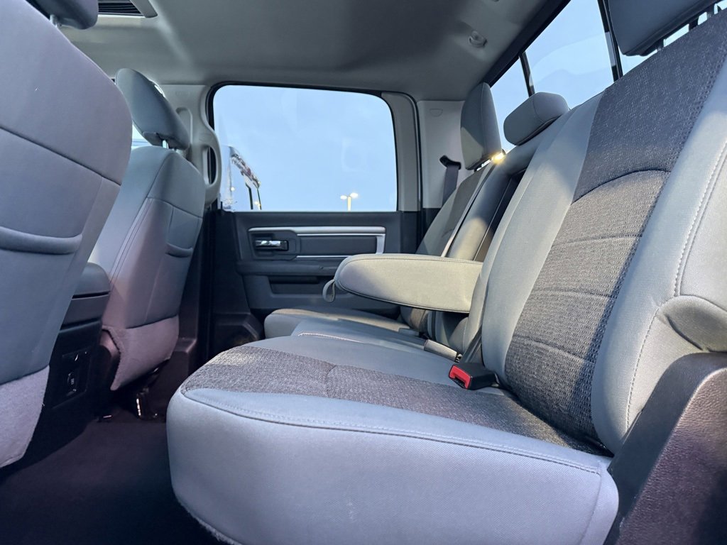 Used 2019 RAM 1500 Classic Warlock image 22